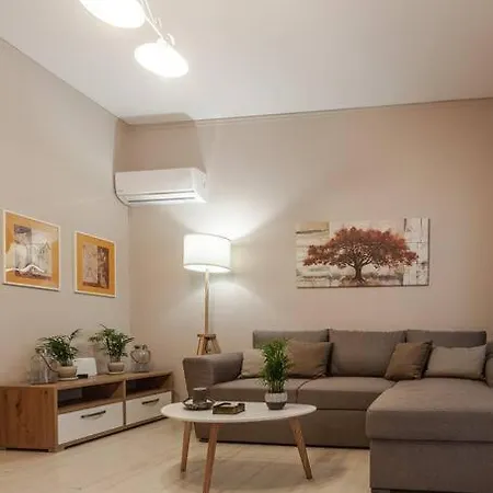 Cozy Seaside Penthouse With Sea & Mountain View. * 볼로스